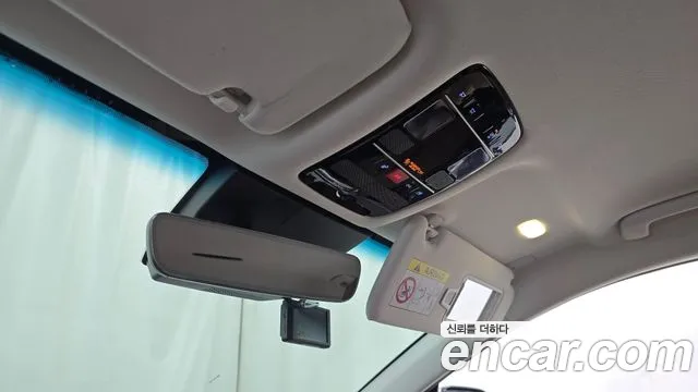 Hyundai Grandeur GN7 — Фото автомобиля 18