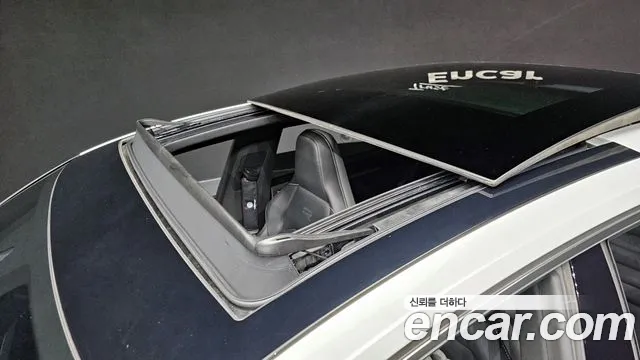 Volkswagen Arteon Arteon 2.0 TDI R-LINE 4Motion — Фото автомобиля 19