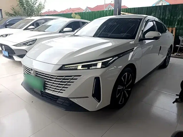 Фотография автомобиля — Changan Lamore