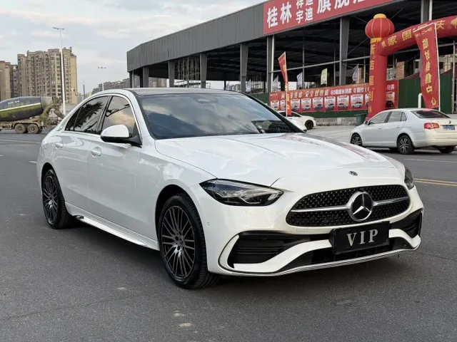 Mercedes-Benz C-Class — Фото автомобиля 3