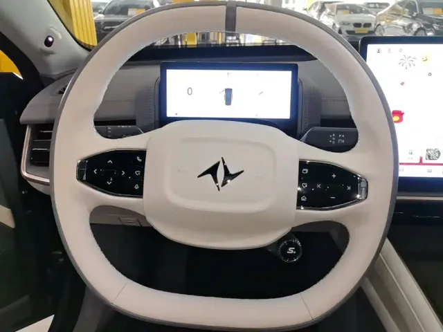 Dongfeng eπ 007 — Фото автомобиля 10
