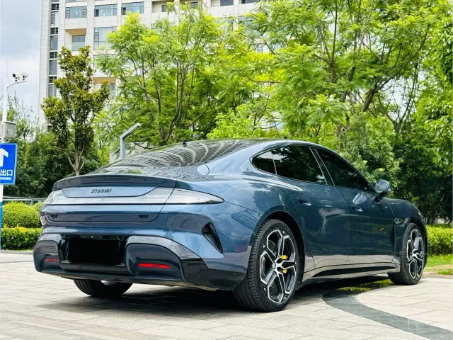 Xiaomi SU7 — Фото автомобиля 26