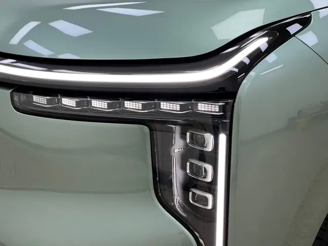 IM Motors LS8 — Фото автомобиля 8
