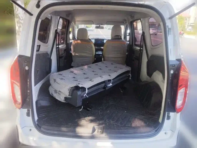 Wuling Motors Wuling Hongguang New Energy 2024 Model Pure Electric 300KM Utility Version — Фото автомобиля 15