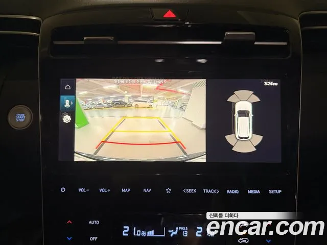Hyundai Tucson Tucson (NX4) Дизель 2.0 2WD — Фото автомобиля 8