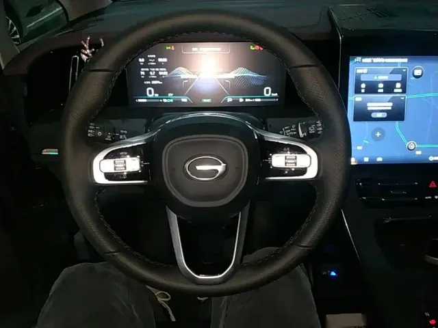 GAC Trumpchi M8 — Фото автомобиля 10
