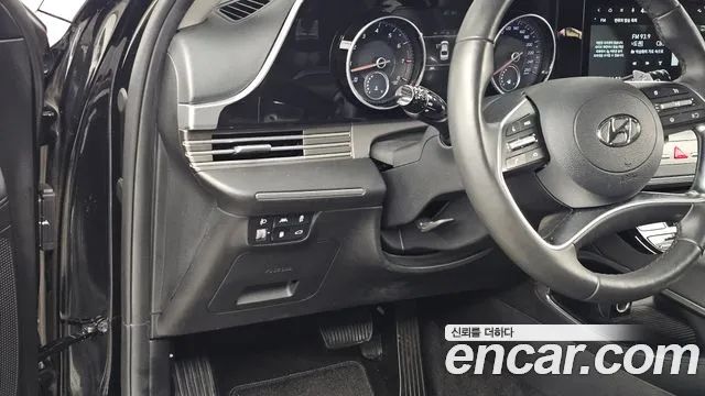 Hyundai Grandeur New — Фото автомобиля 28