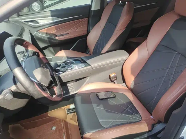 Changan Eado — Фото автомобиля 14