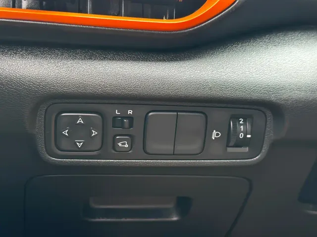 Changan UNI-T — Фото автомобиля 16