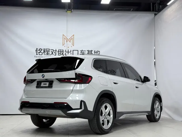 BMW X1 — Фото автомобиля 4