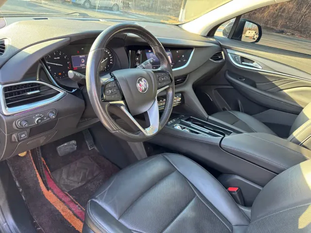 Buick Enclave — Фото автомобиля 9