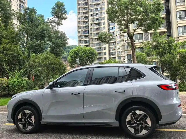 Geely Galaxy E5 — Фото автомобиля 17