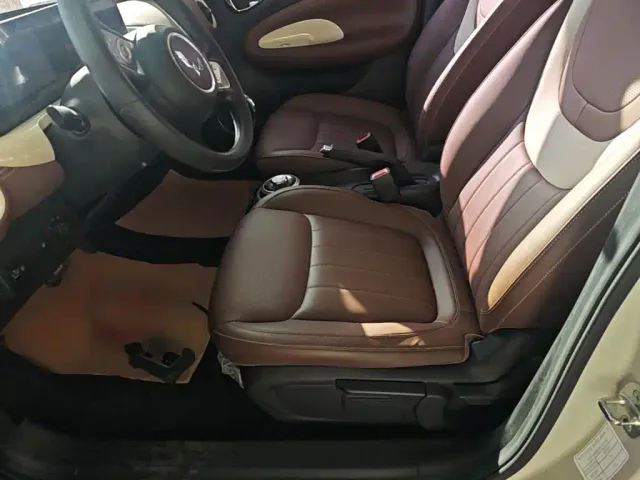 Wuling Bingo — Фото автомобиля 14