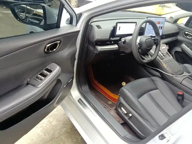 GAC Aion S MAX — Фото автомобиля 15