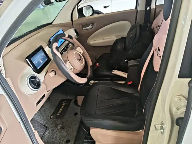 Wuling Hongguang Mini EV — Фото автомобиля 14
