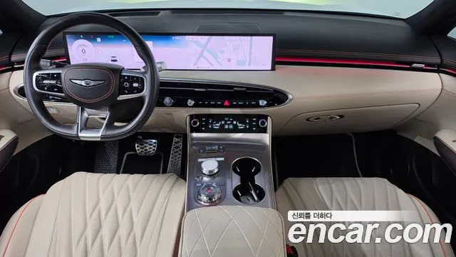 Genesis GV70 — Фото автомобиля 10