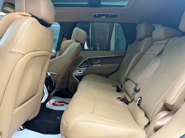 Land Rover Range Rover — Фото автомобиля 12