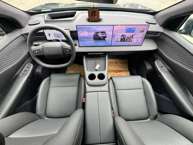 Nissan NX8 — Фото автомобиля 6
