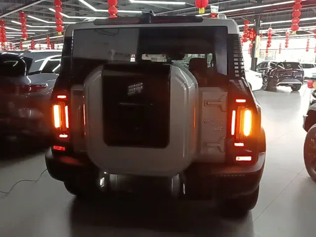 Jetour T2 — Фото автомобиля 5