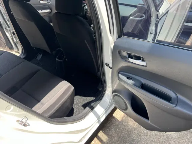 Honda Fit — Фото автомобиля 7