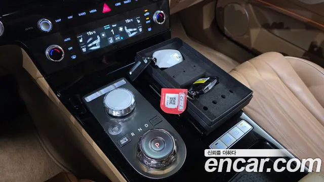 Genesis G80 Бензин 2.5 турбо AWD — Фото автомобиля 9