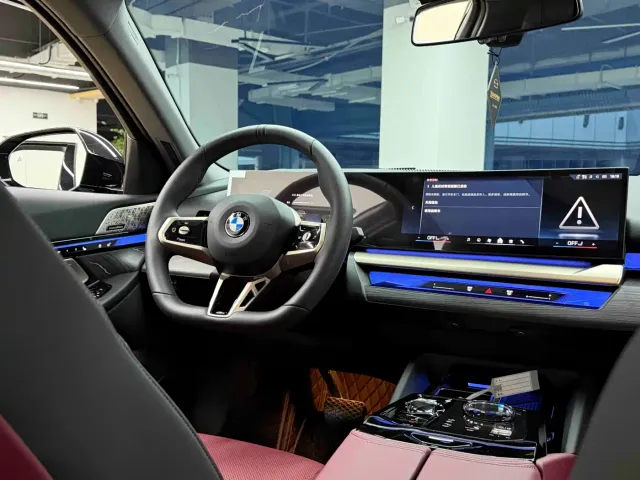 BMW 5 Series — Фото автомобиля 20