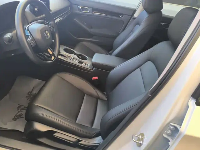 Honda Civic — Фото автомобиля 14