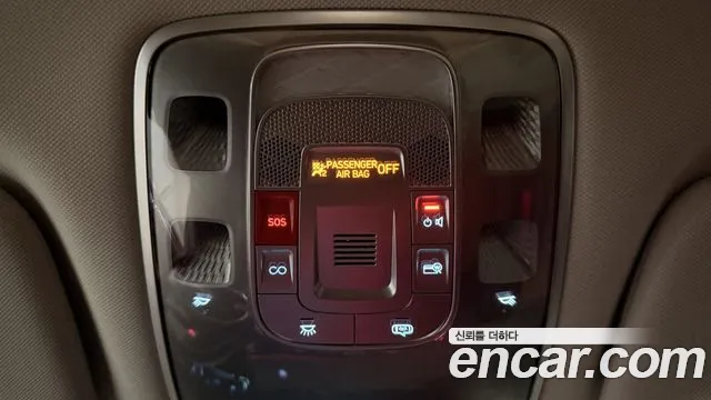 Genesis GV70 — Фото автомобиля 9
