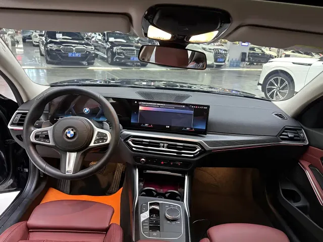 BMW 3 Series — Фото автомобиля 7