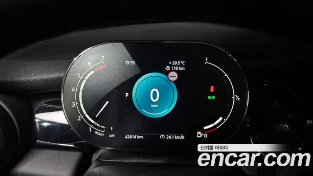 Mini Cooper Cooper 5 дверей Classic Plus — Фото автомобиля 8