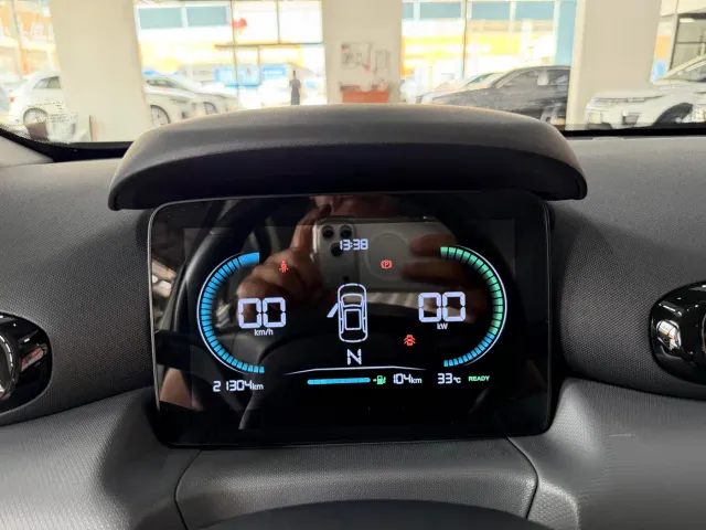 Leapmotor T03 — Фото автомобиля 11