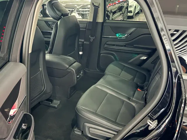 Lincoln Corsair — Фото автомобиля 17