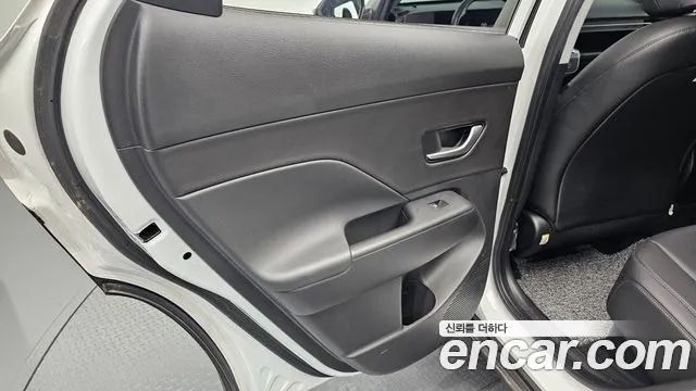 Hyundai Kona SX2 — Фото автомобиля 14