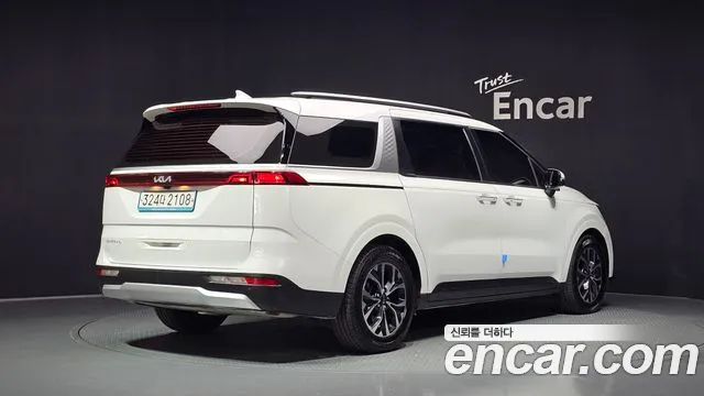 Kia Carnival 4th Gen — Фото автомобиля 2
