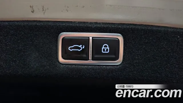 Hyundai Grandeur GN7 — Фото автомобиля 26