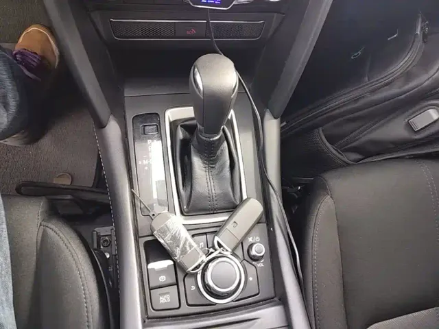 Mazda CX-4 — Фото автомобиля 13