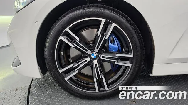 BMW 3 Series G20 — Фото автомобиля 5