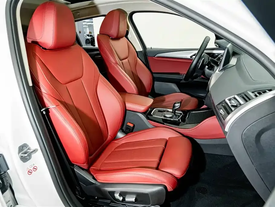 BMW BMW X4 2022 xDrive 25i M Sport Package — Фото автомобиля 19