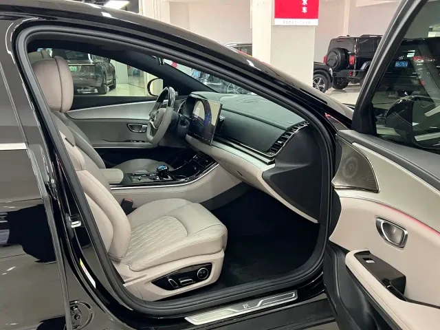 BYD Han — Фото автомобиля 13