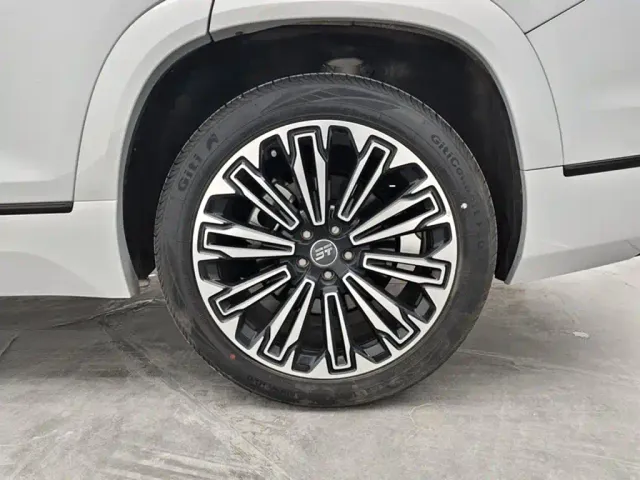 Jetour Shanhai L9 — Фото автомобиля 13