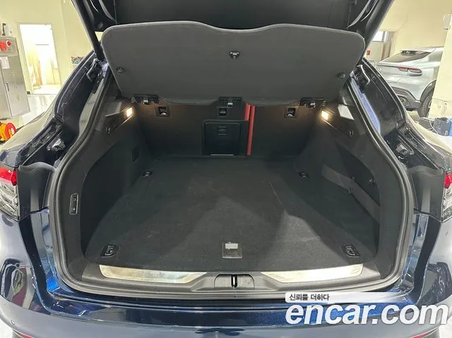 Maserati Levante — Фото автомобиля 15