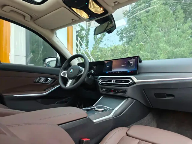 BMW 3 Series — Фото автомобиля 14