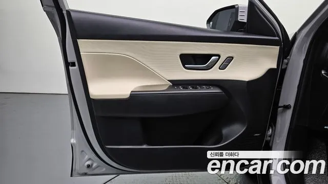 Hyundai Kona SX2 — Фото автомобиля 13