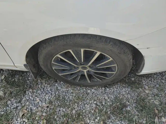 Roewe i5 — Фото автомобиля 6