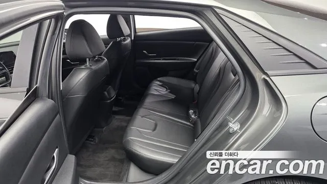 Hyundai Avante CN7 — Фото автомобиля 25