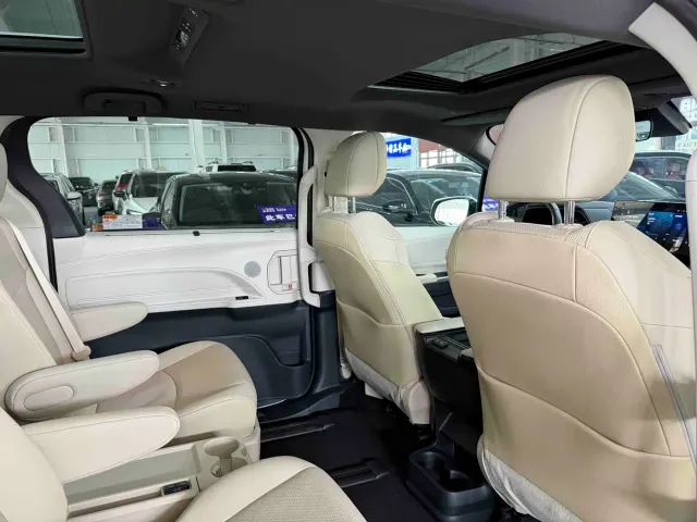 Toyota Granvia — Фото автомобиля 18