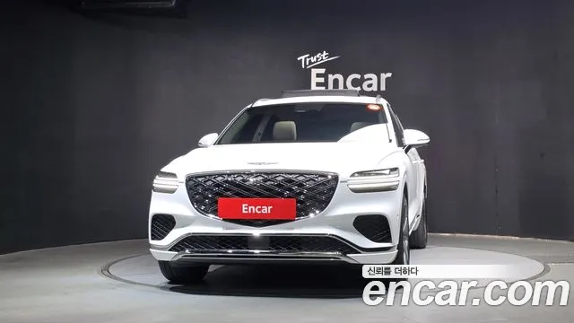 Genesis GV70 — Фото автомобиля 3