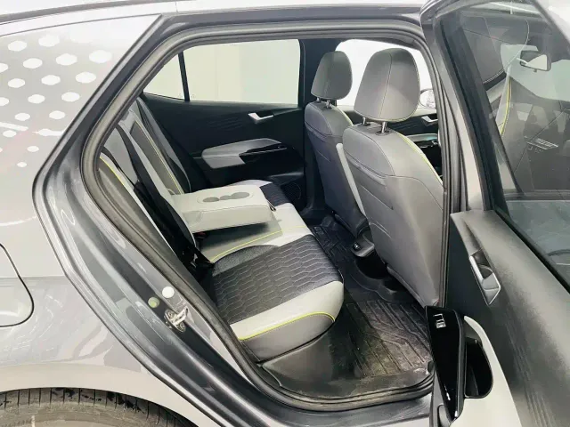 Volkswagen ID.3 — Фото автомобиля 13