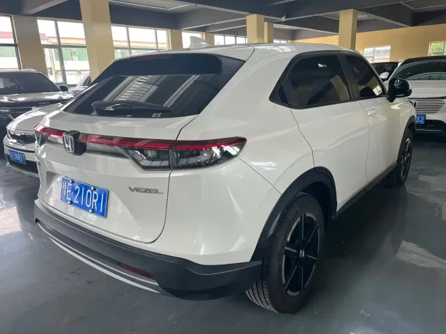Honda Vezel — Фото автомобиля 9