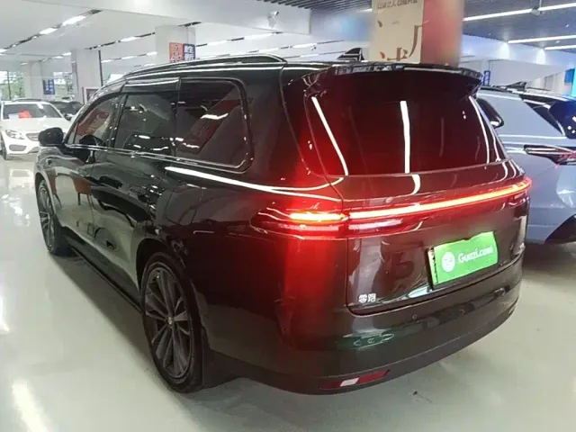 Leapmotor C16 — Фото автомобиля 4